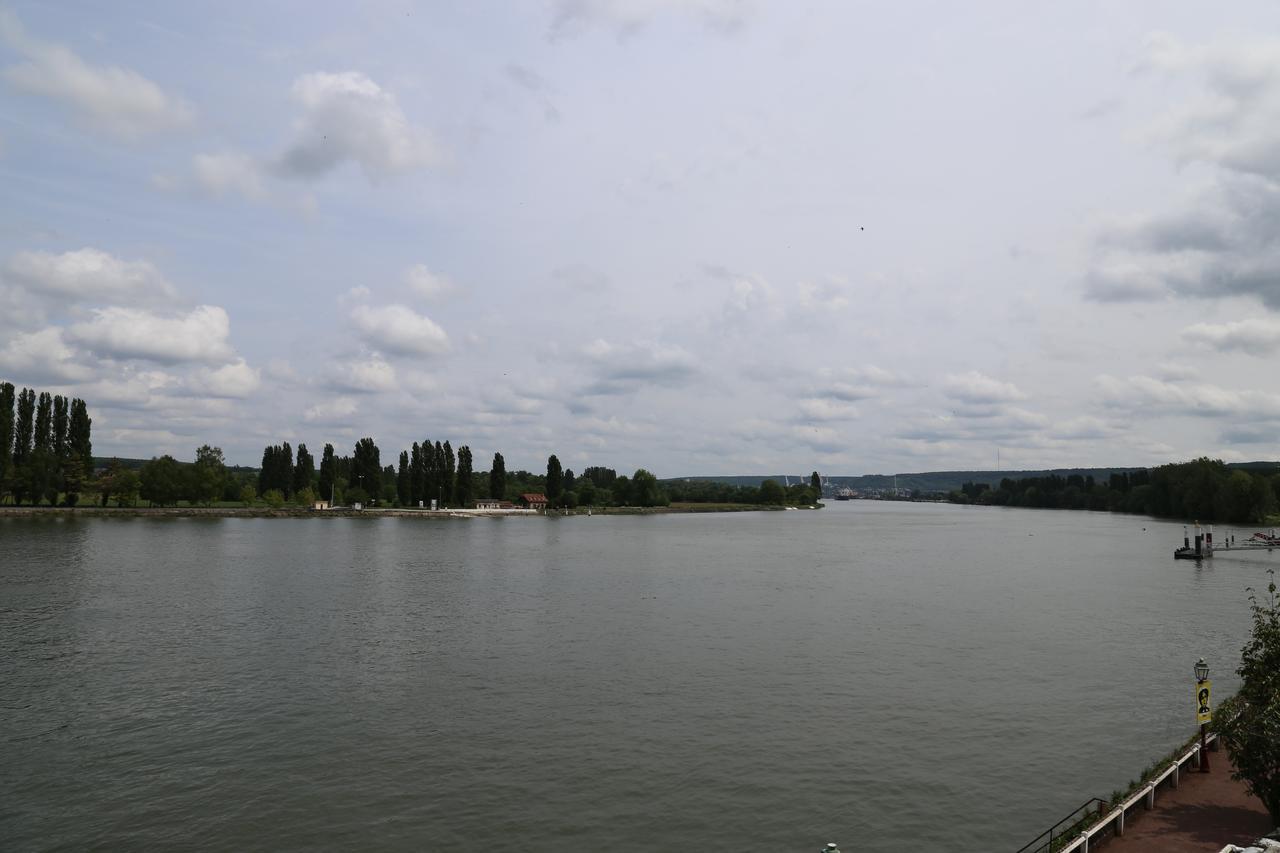 Le Saint Pierre Otel Rouen Dış mekan fotoğraf